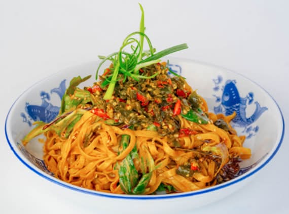 Peanut Butter Dry Noodles 飘香花生酱拌面